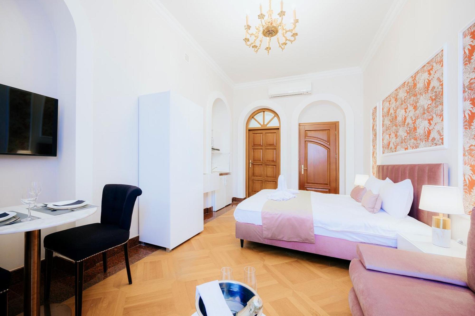 Hotel Jess & Old Town Warszawa